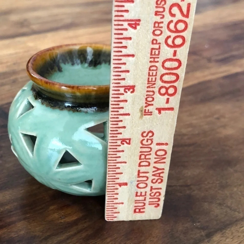 N/A small ceramic